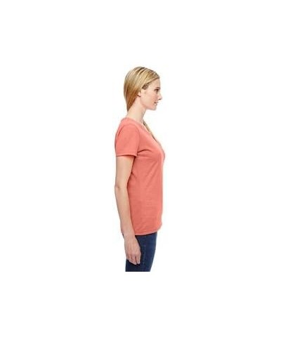 Women's Athletic Crewneck T-Shirt Coral $6.22 T-Shirts